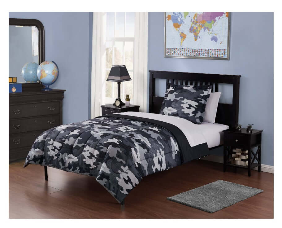 Camouflage Bed in a Bag Coordinating Bedding Set by Nikki
