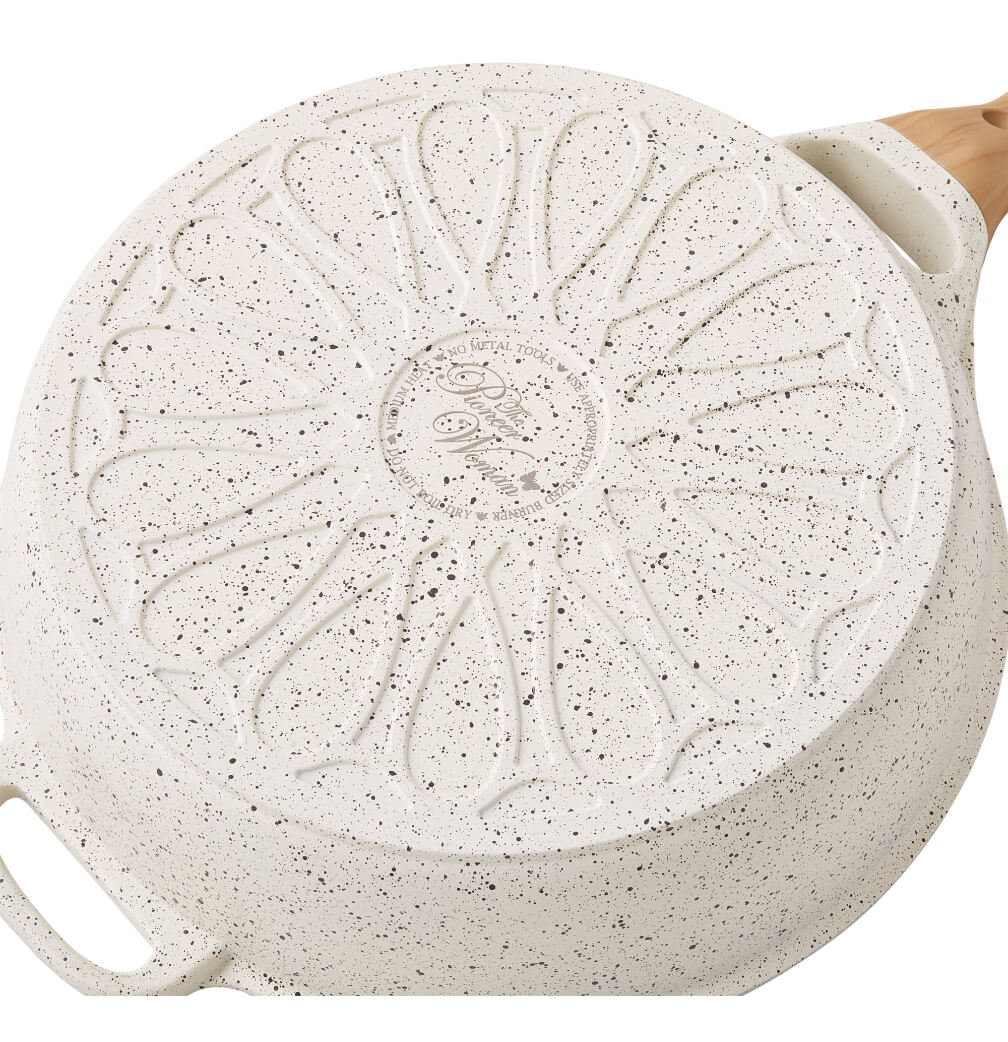 The Pioneer Woman Prairie Signature 4-Quart Cast Aluminum Jumbo Cooker – Linen Speckle, Quick Heating & Family-Sized by The Pioneer Woman